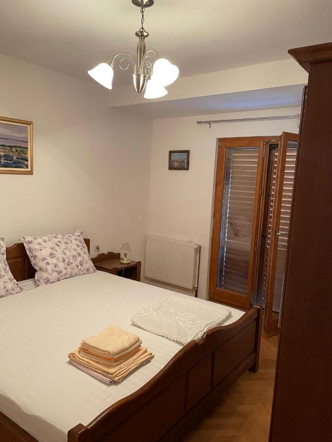 Apartman Ivan 特罗吉尔 外观 照片